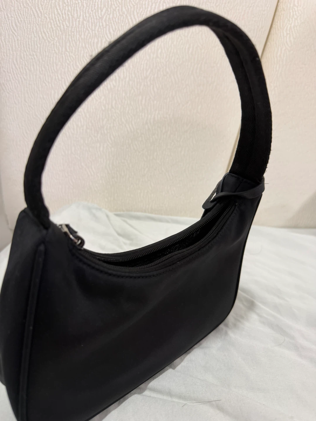 PRADA Re-Edition 2000 Shoulder Bag Black Nylon - photo 4