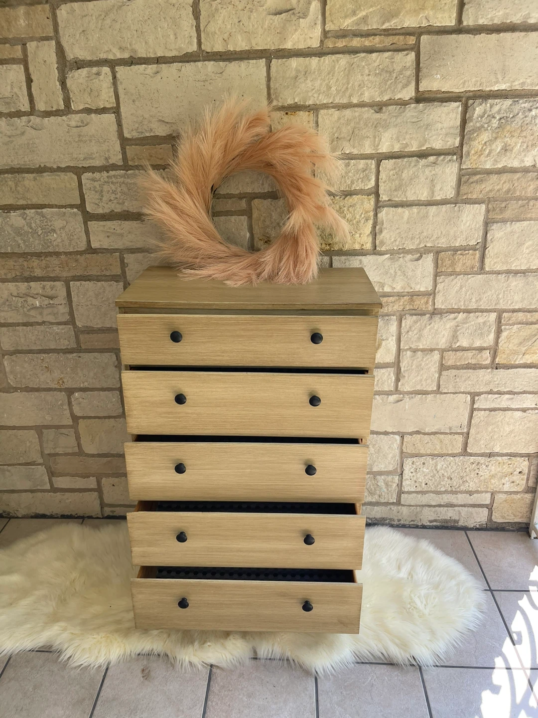 5 drawers dresser redone faux Pottery Barn Dupe - photo 4