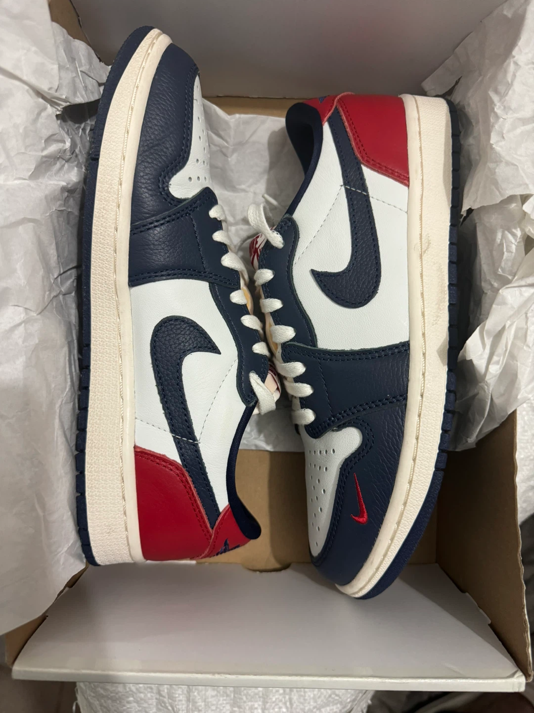 Nike Air Jordan 1 Retro Low OG Shoes Size 8