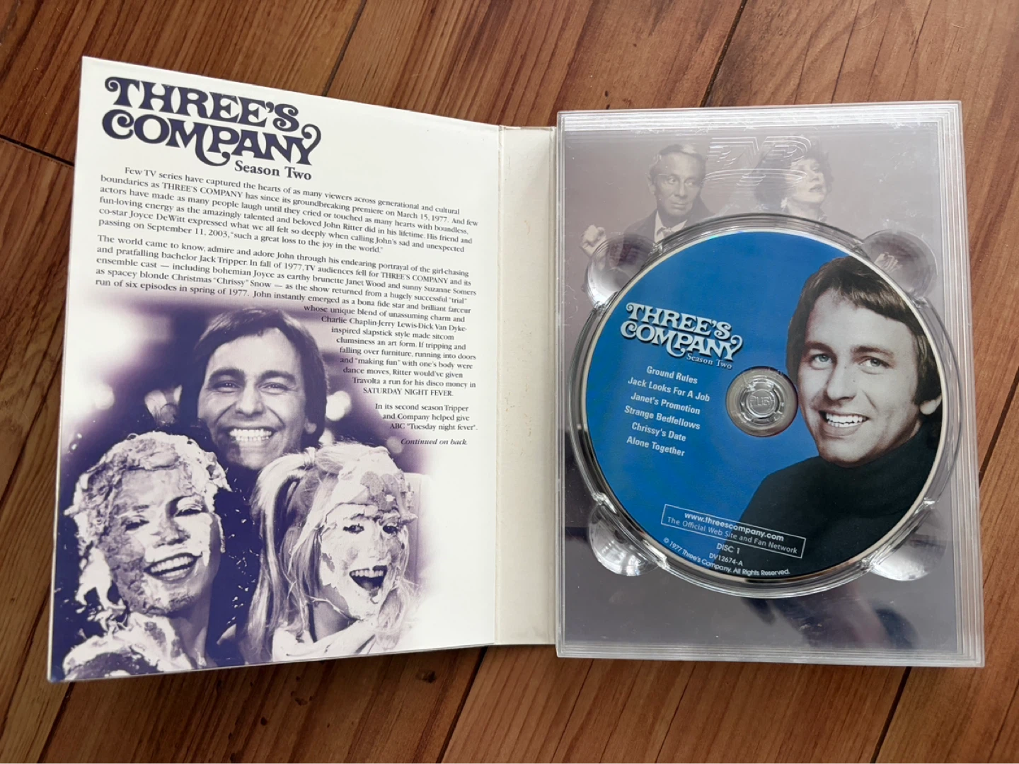 Three's Company Season Two DVD Set - photo 2