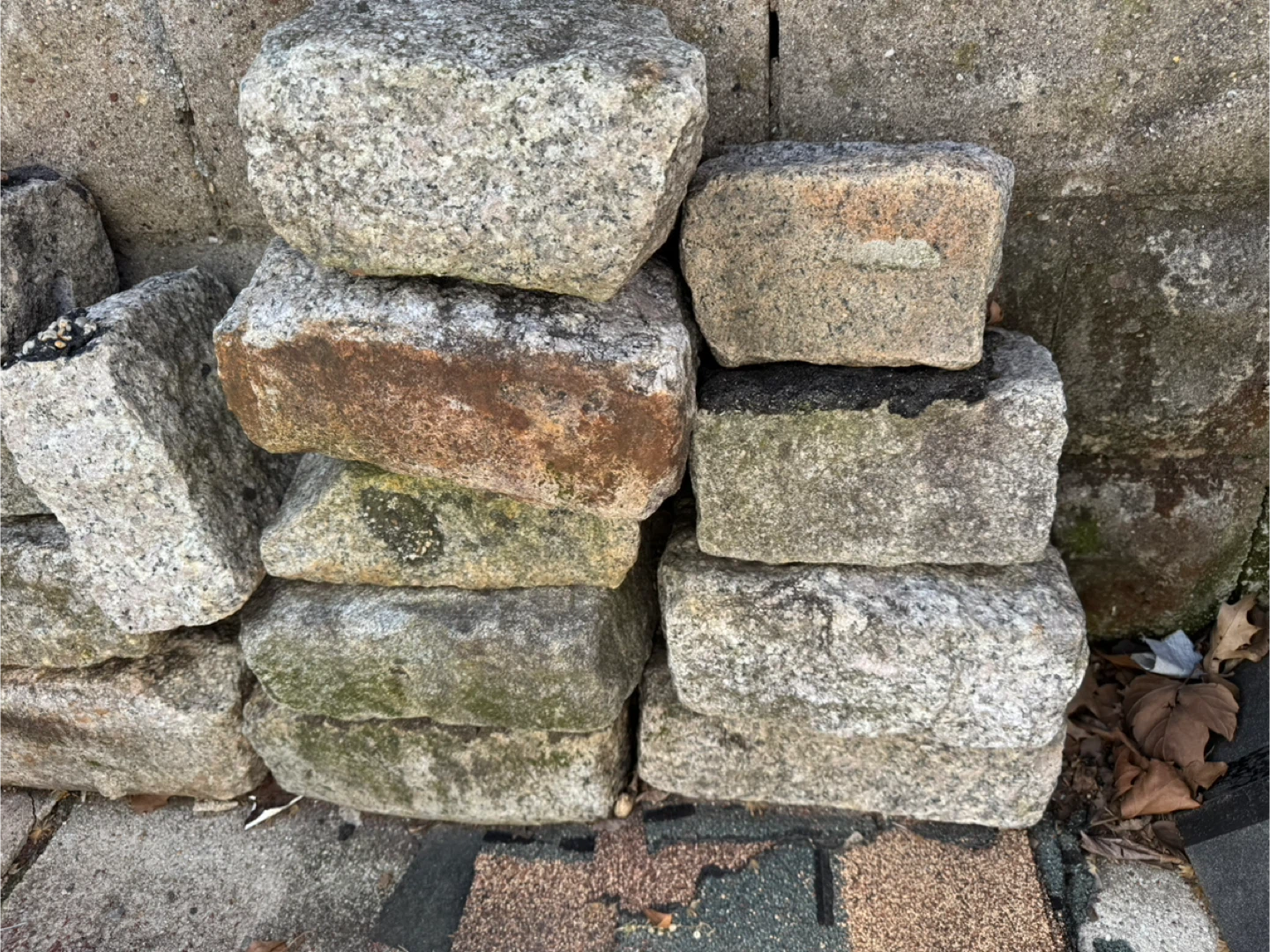 21 cobblestone pavers - photo 4