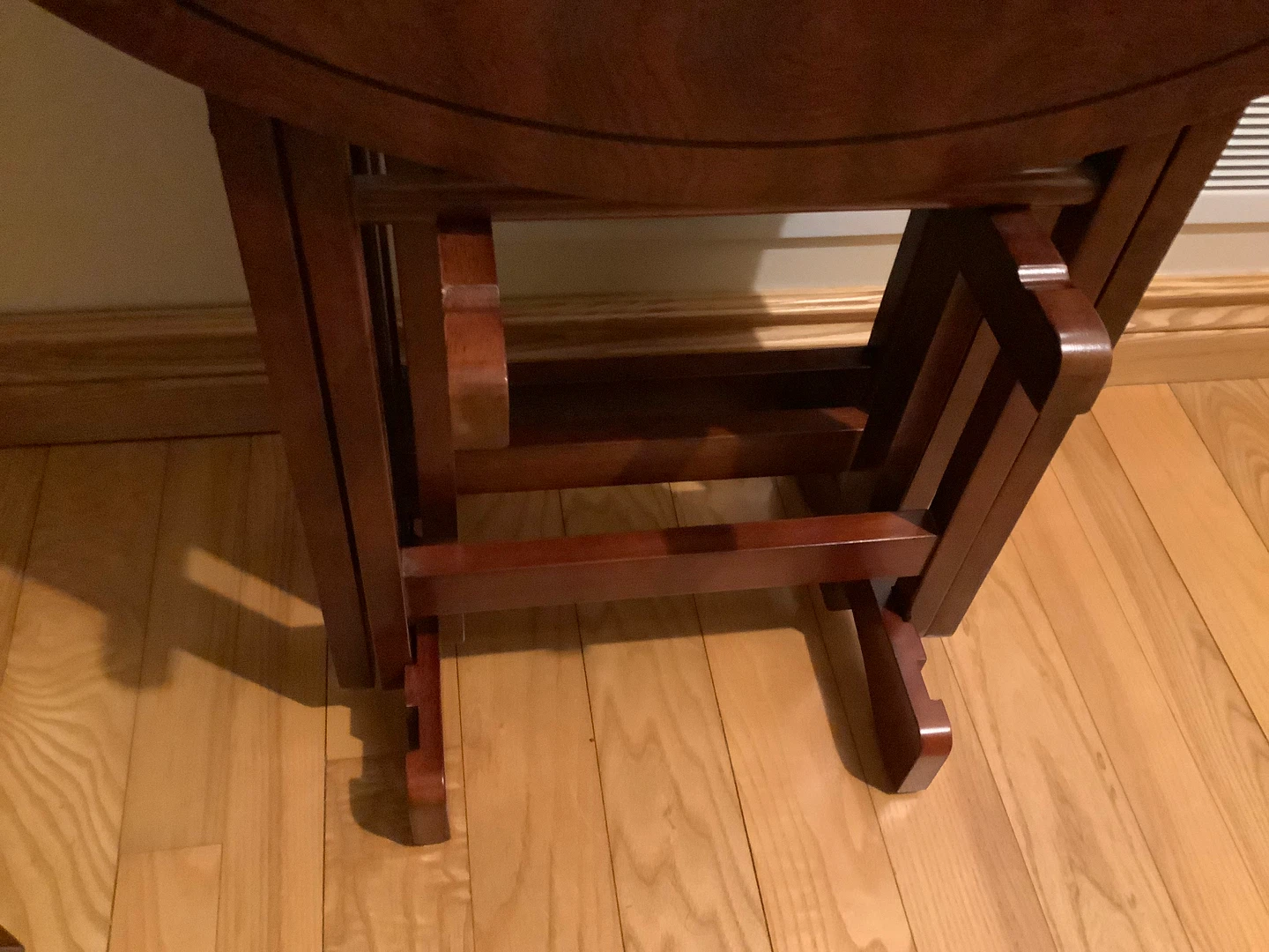 Bombay Co Solid Mahogany Set of 4 Trays w Storage Stand 🐞 - photo 4