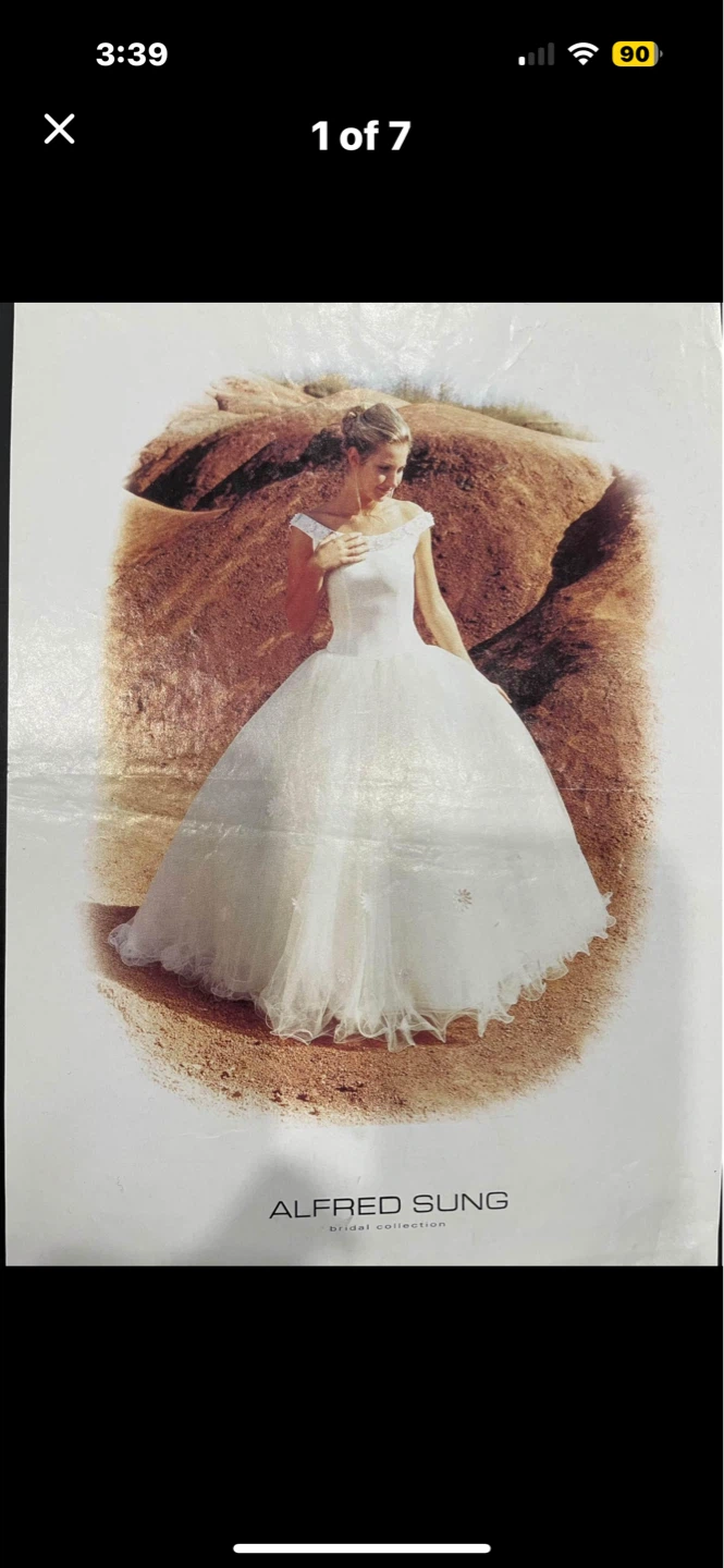 Vintage Alfred Sung Bridal Collection Wedding Gown with Veil - photo 5