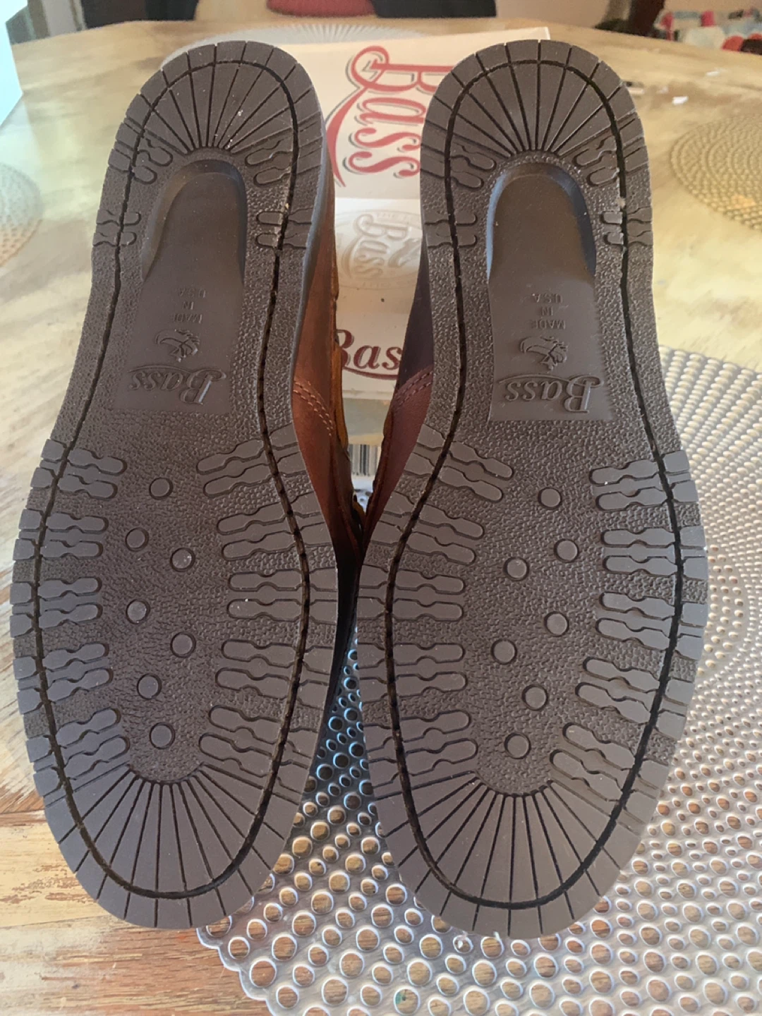 G.H. Bass & Co. Men's Loafers Size 8.5M - photo 3
