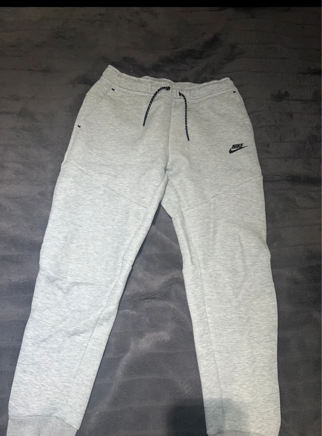 Nike Tech Fleece Joggers Grey