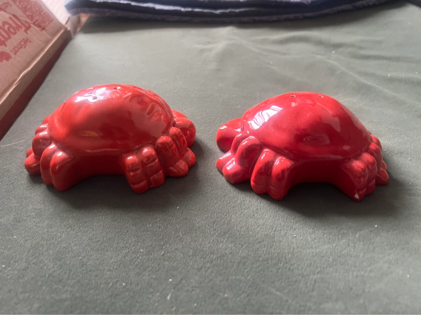 Red Crab Salt and Pepper Shakers - photo 3