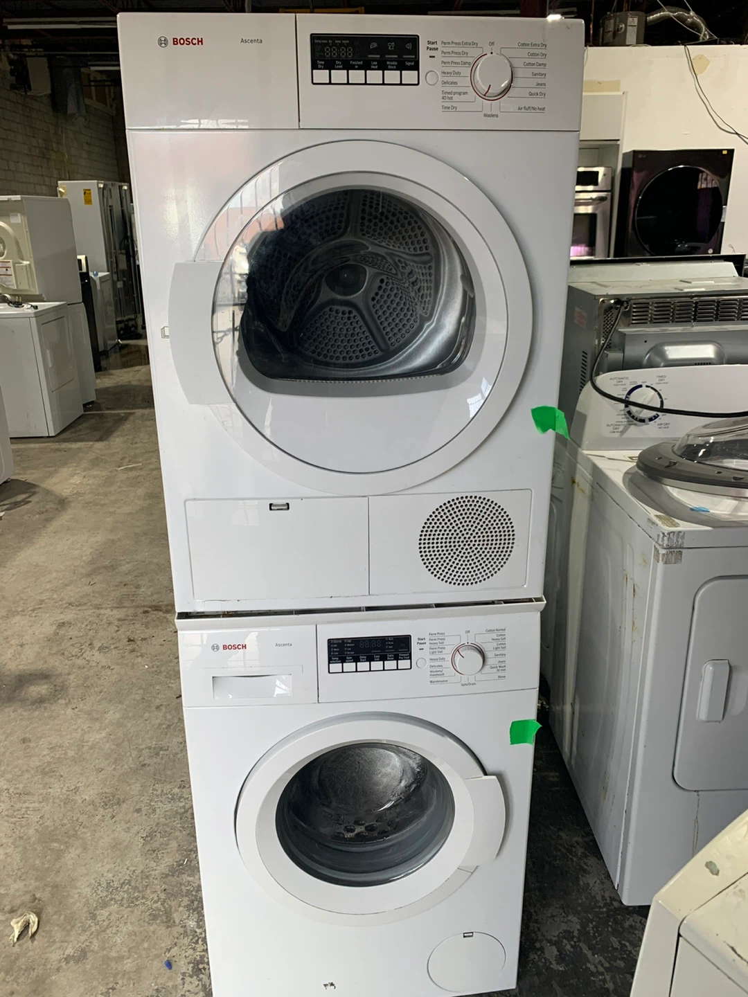 Bosch washer and dryer set -24 inch only 600/-