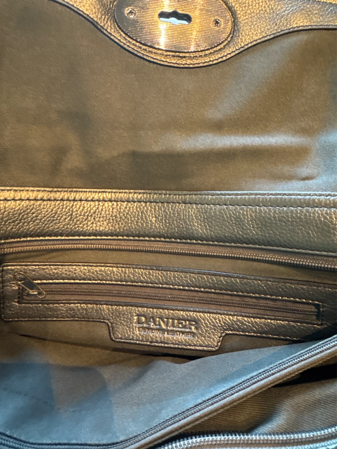 Danier Genuine Leather Shoulder Bag - photo 3