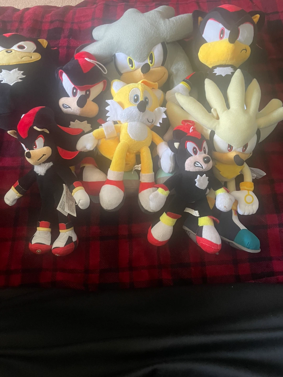 Sonic the hedgehog plushies