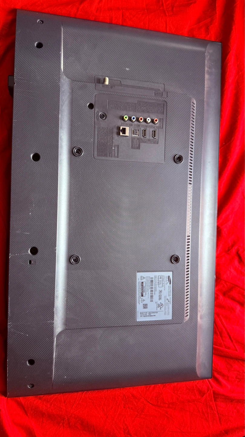 Samsung Flat Screen TV - photo 3