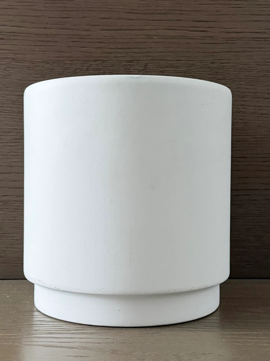 White Metal Cylinder Planter Pot