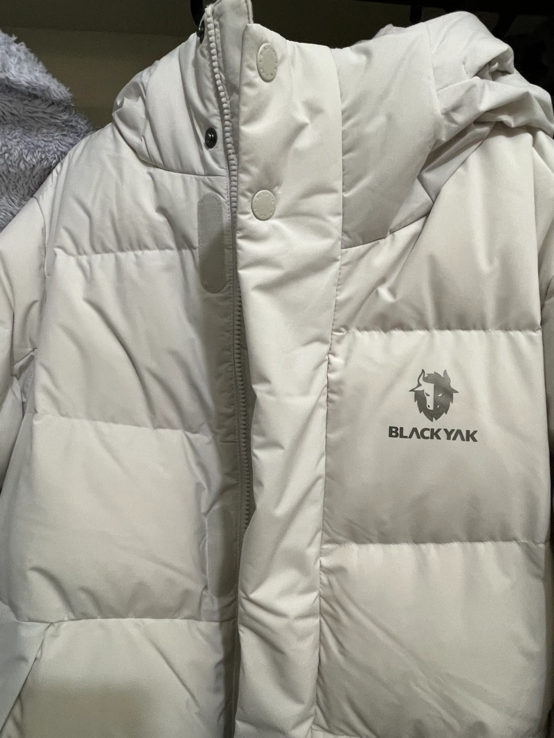 New!! Black Yak Puffer white long Jacket - photo 4
