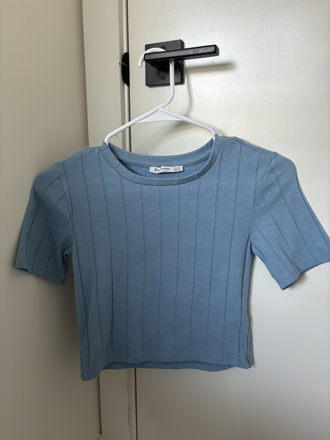 Stradivarius Blue Ribbed Cropped T-Shirt - Size XS