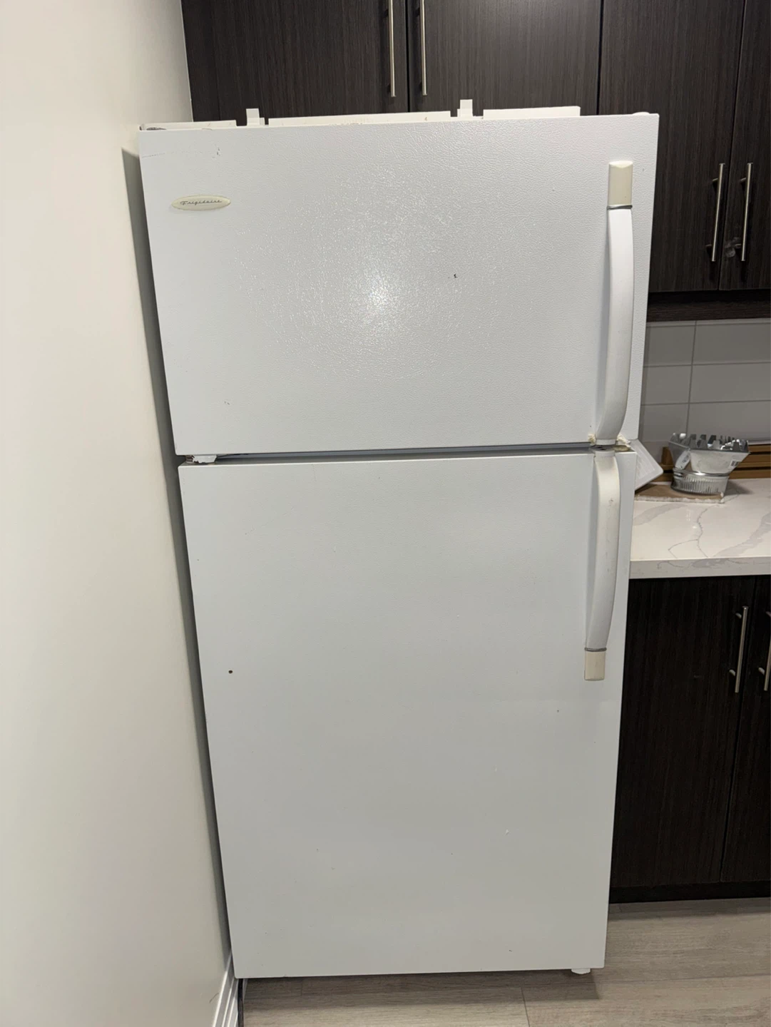 White Top Freezer Refrigerator