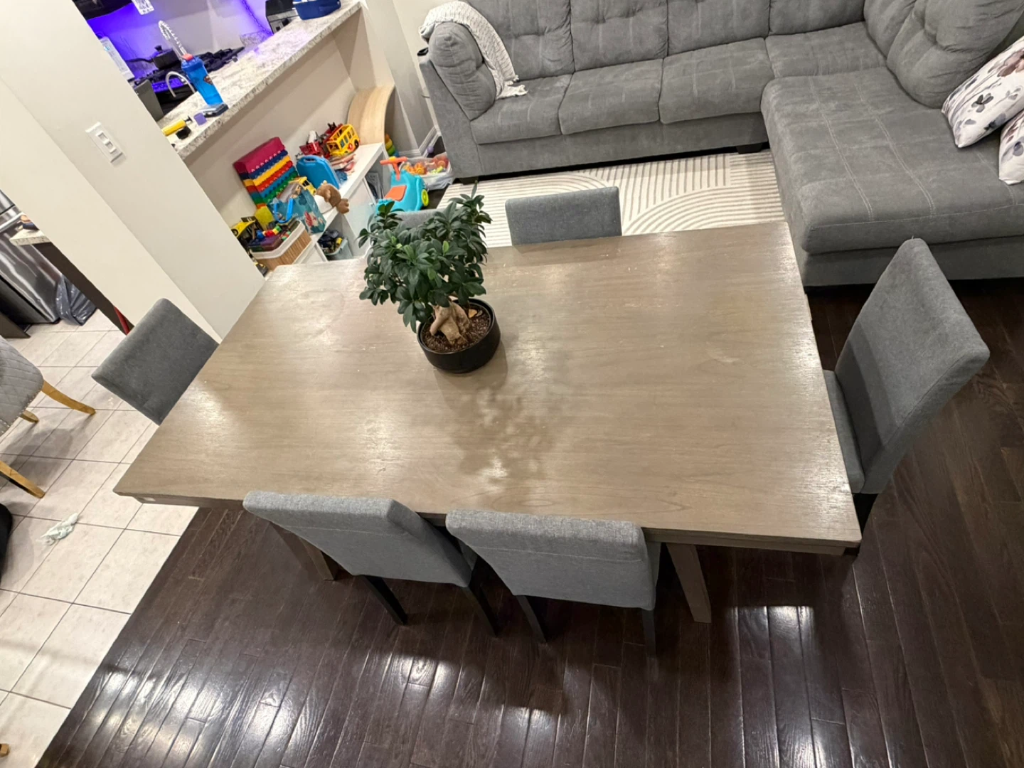 Rectangular Dining Room Table With 6 Chair– Solid Build - photo 3