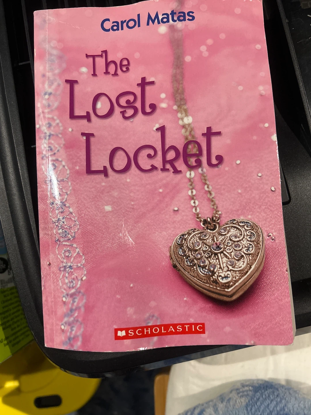 The Lost Locket by Carol Matas - Scholastic Book