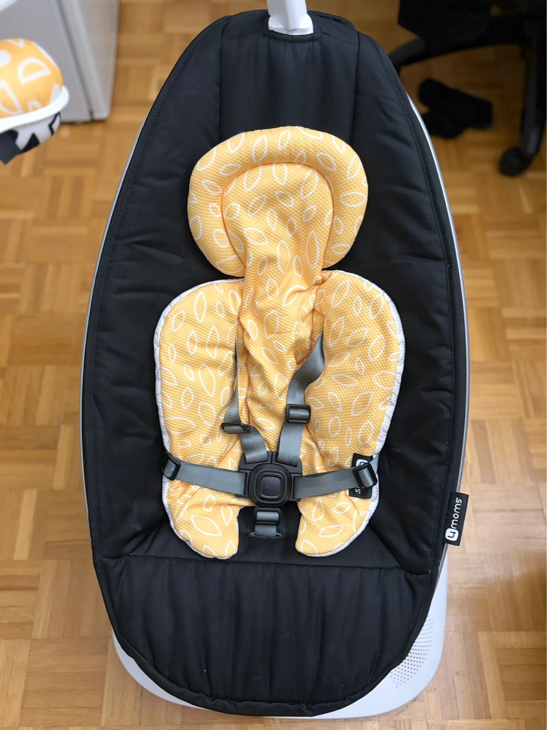 4moms RockaRoo Infant Seat