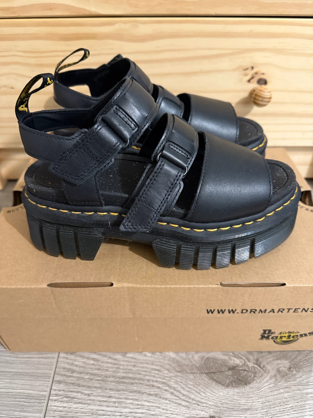 Dr. Martens Ricki 3-Strap Sandals - Black, US 6