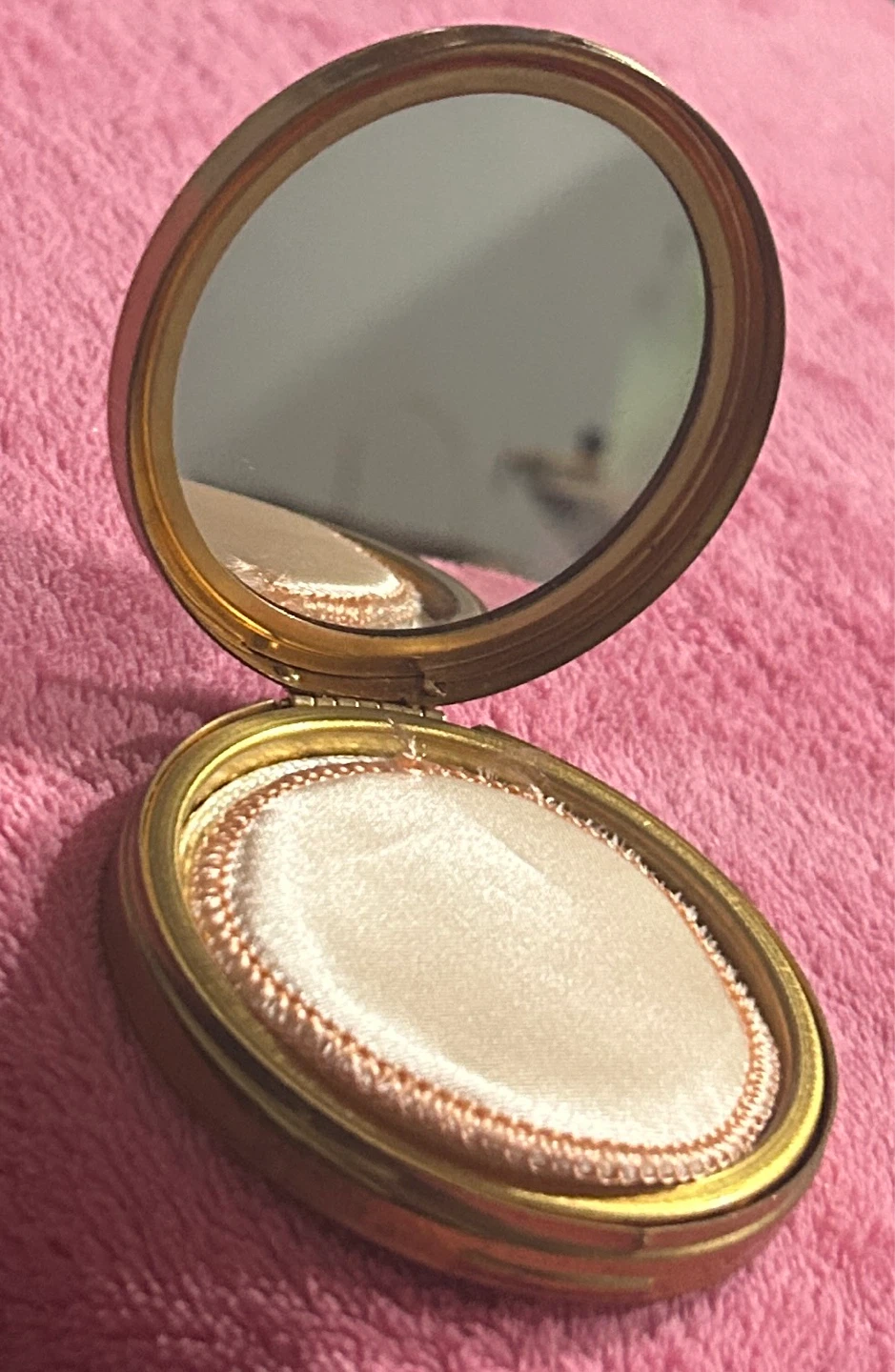 Vintage Margaret Rose Convertible Compact Made in England - photo 2