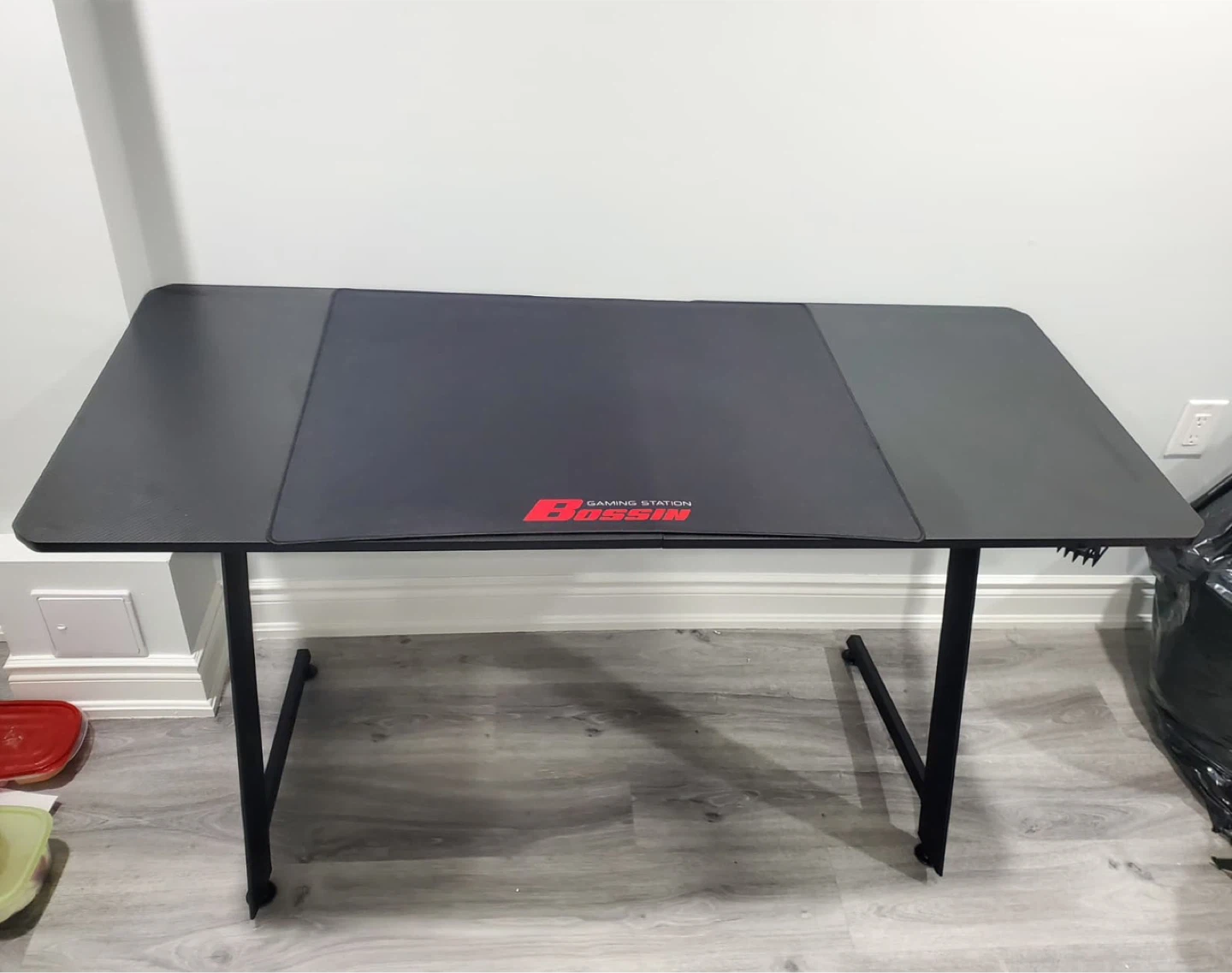 BOSSIN 63” Gaming Desk – Z Shape + Free Mouse Pad (Black) - photo 3