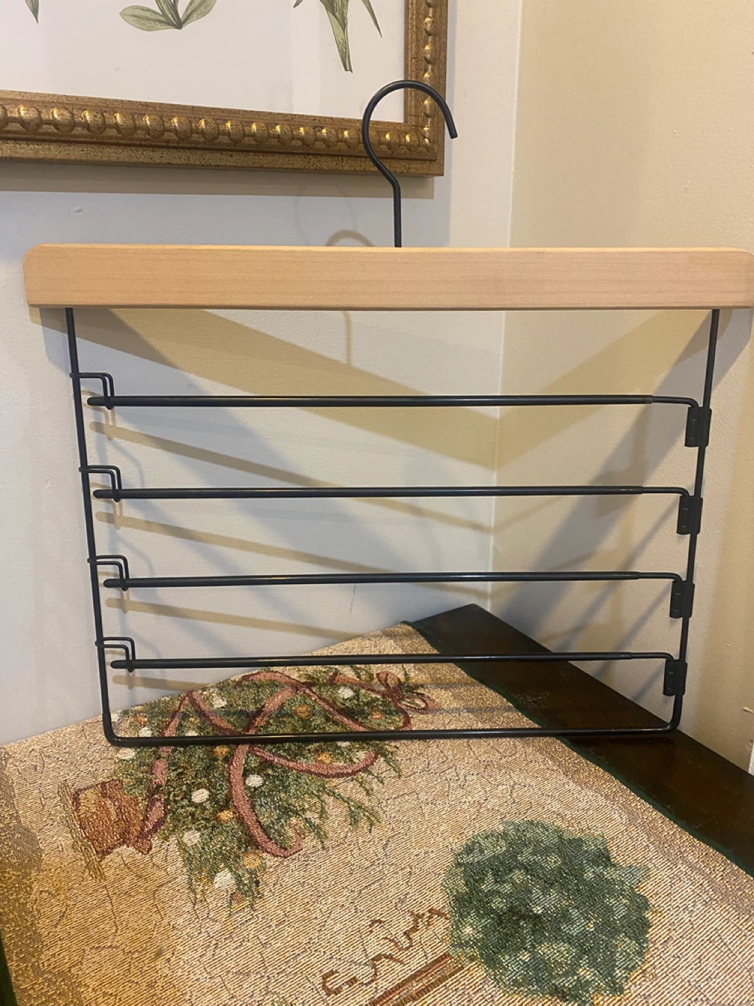 (4 pcs) Wooden and Metal 5-Tier Hanging Pants Rack - photo 2