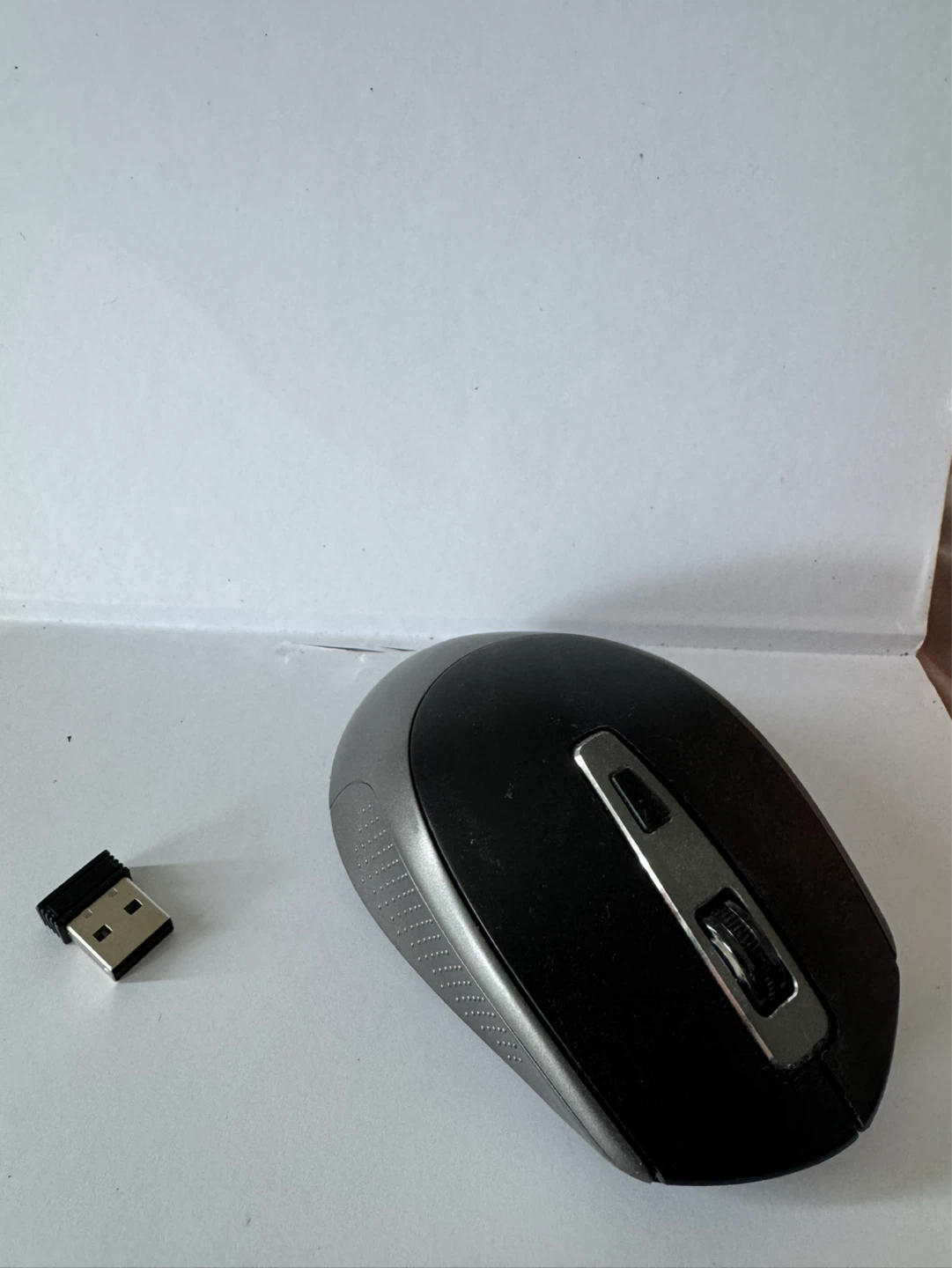Wireless Optical Mouse with USB Dongle - photo 2