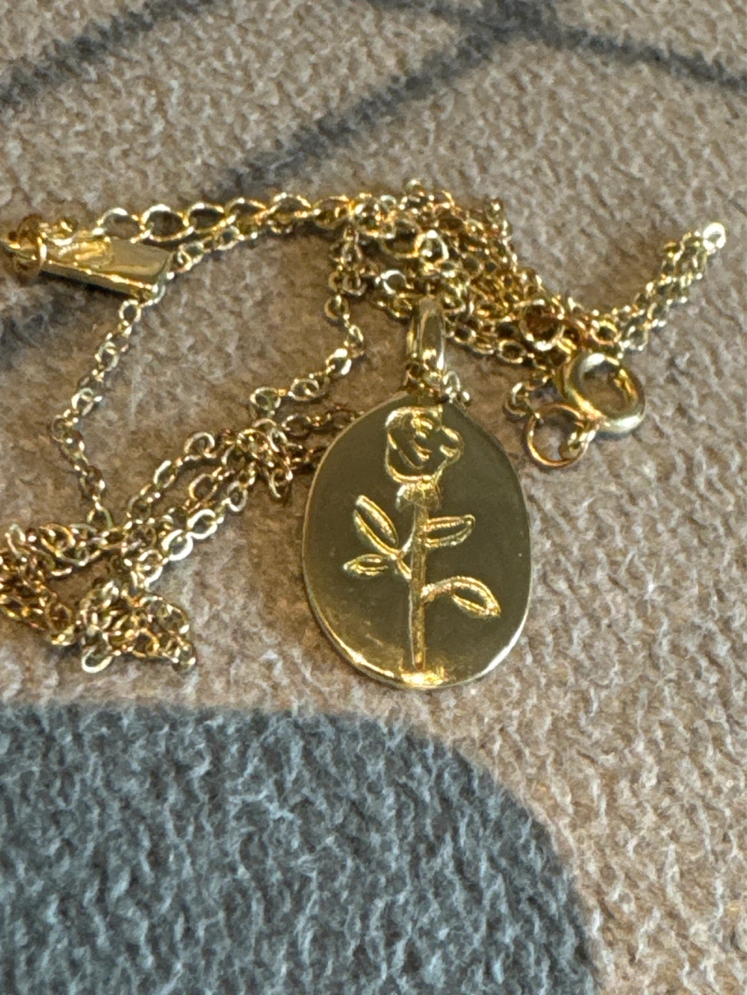 Gold Rose Pendant Necklace