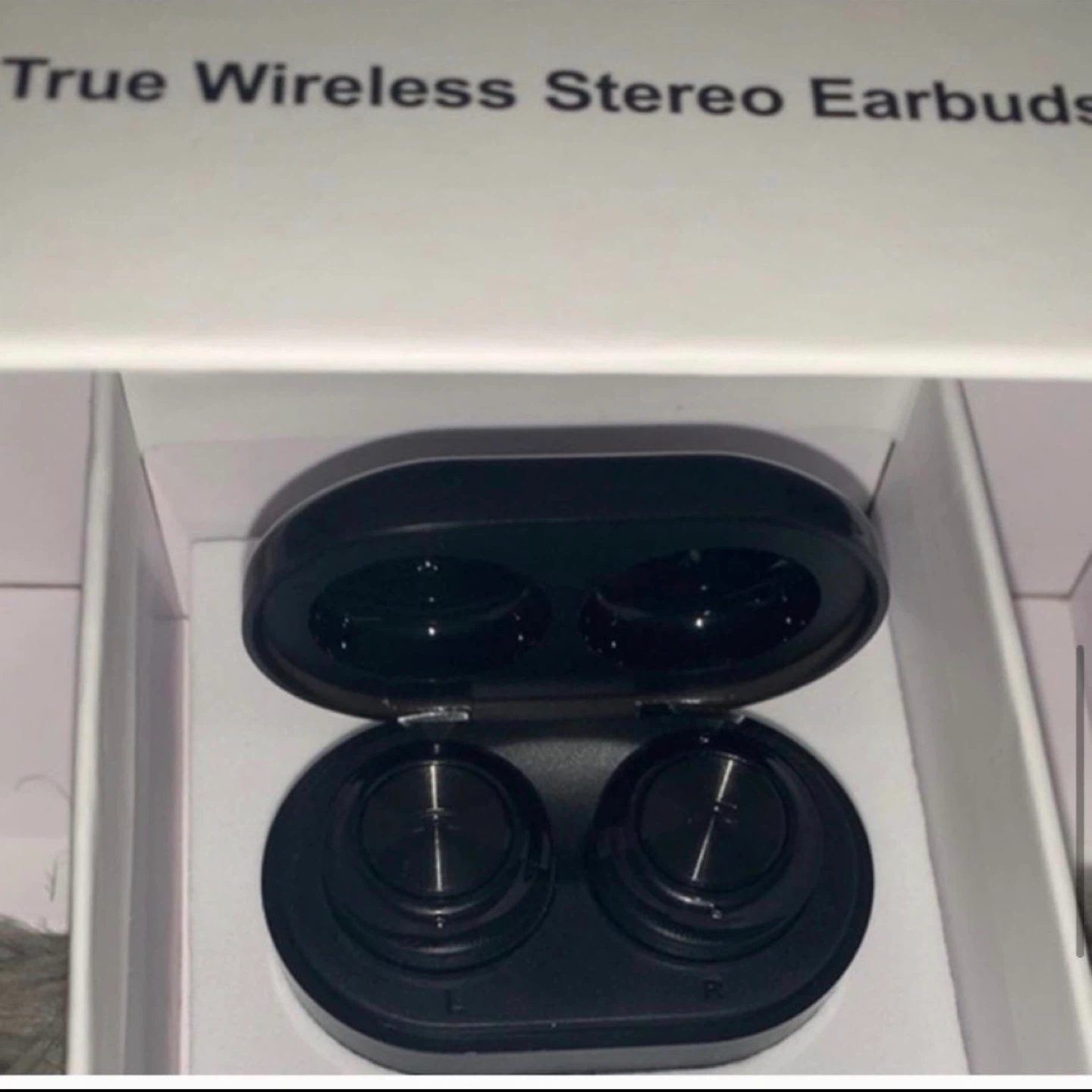*big sale* Wireless Stereo Earbuds/ EarPods - photo 2