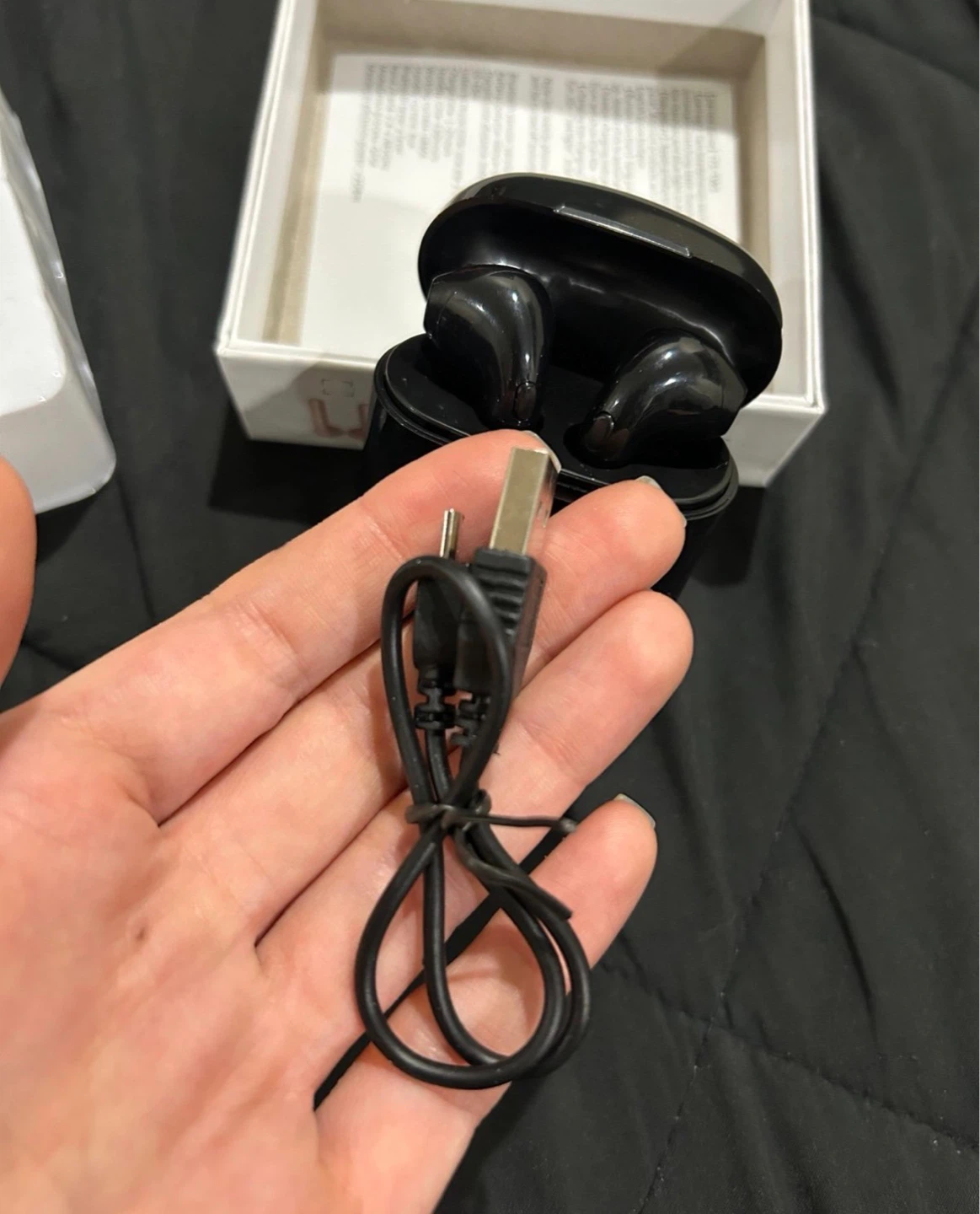 New earbud two color  sale* New Wireless earpods - photo 4