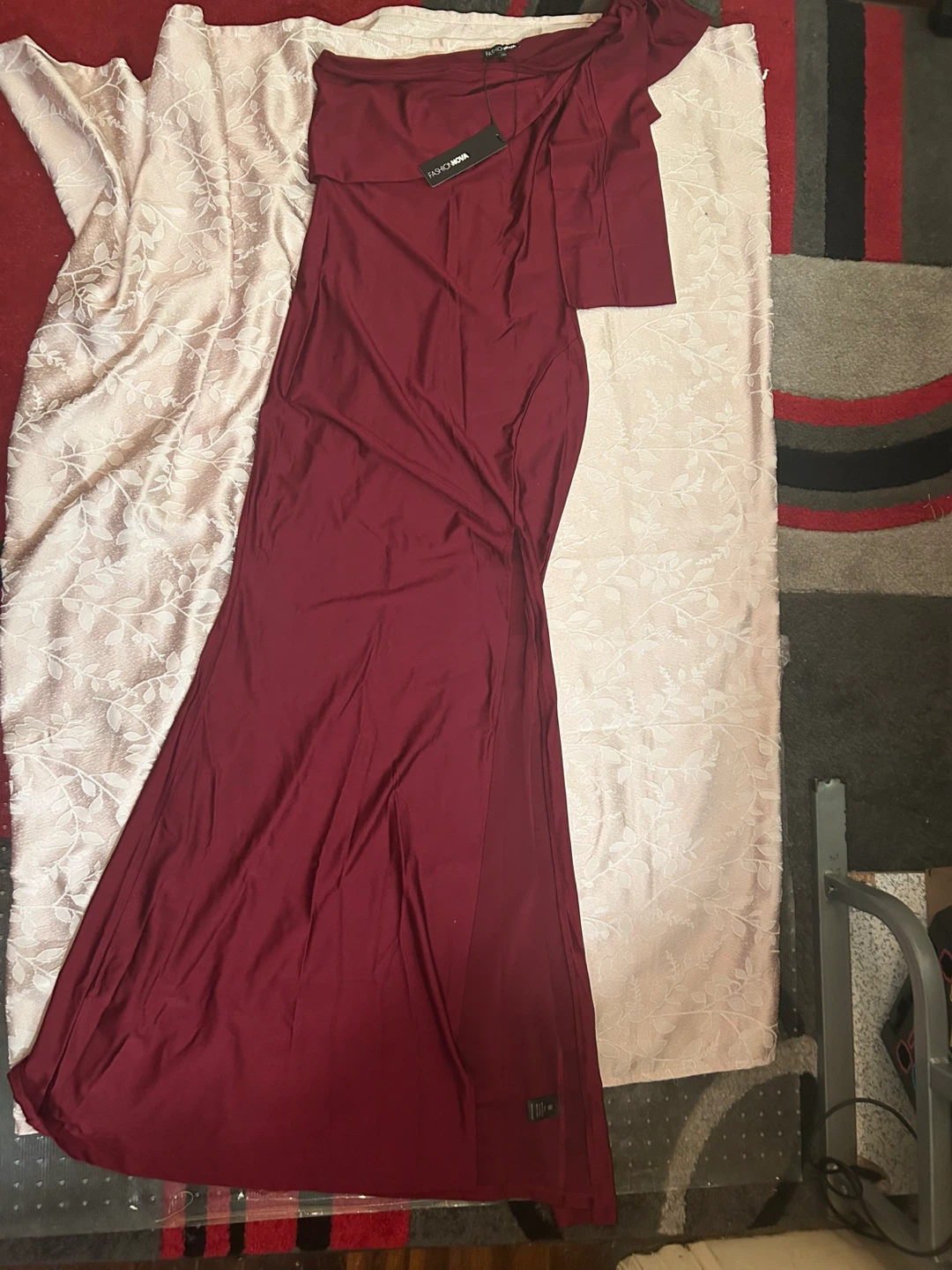 Fashion Nova Gabriette Maxi Dress Burgundy Size M - photo 2