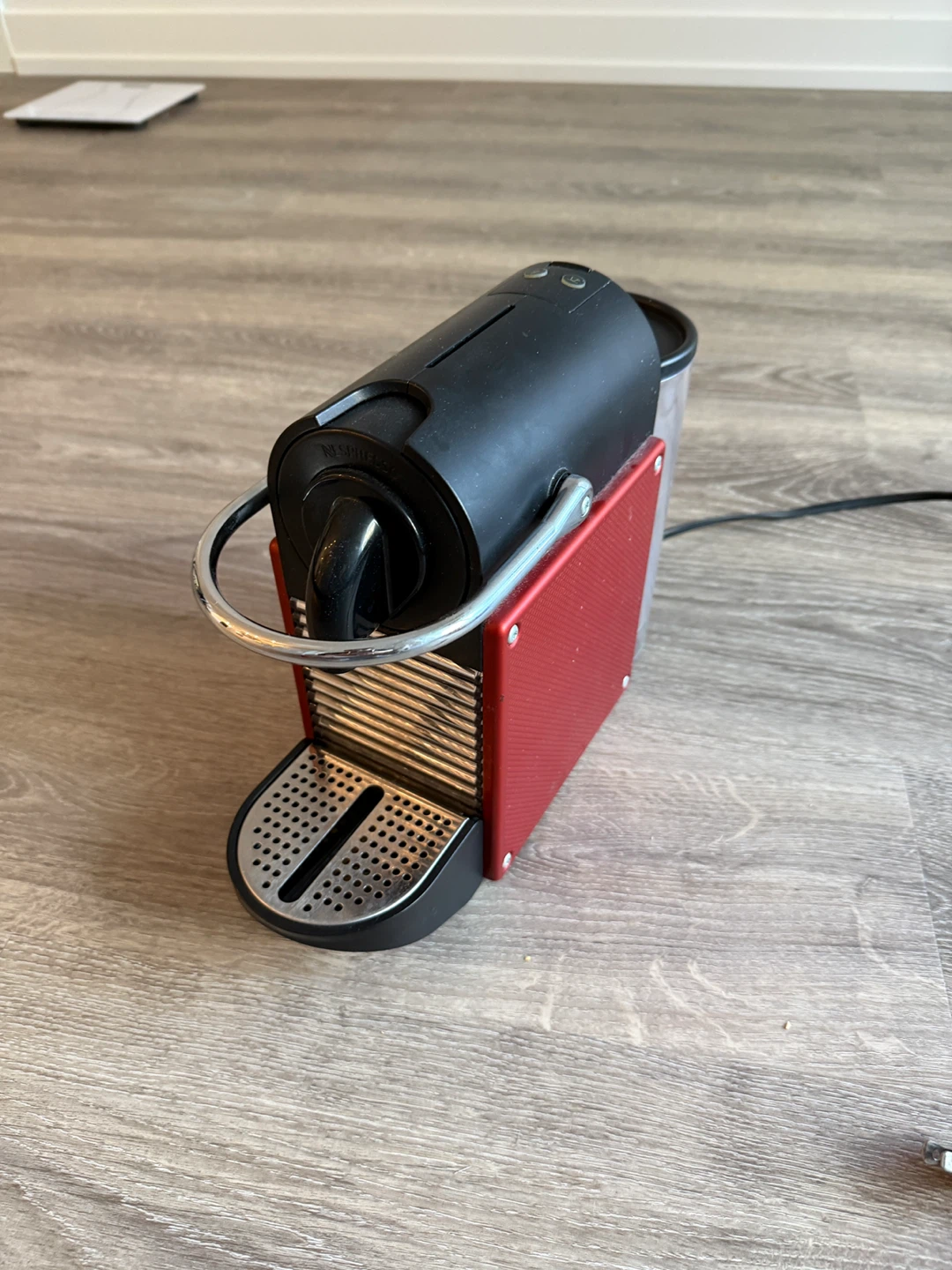 Nespresso Essenza Mini Coffee Machine - Red