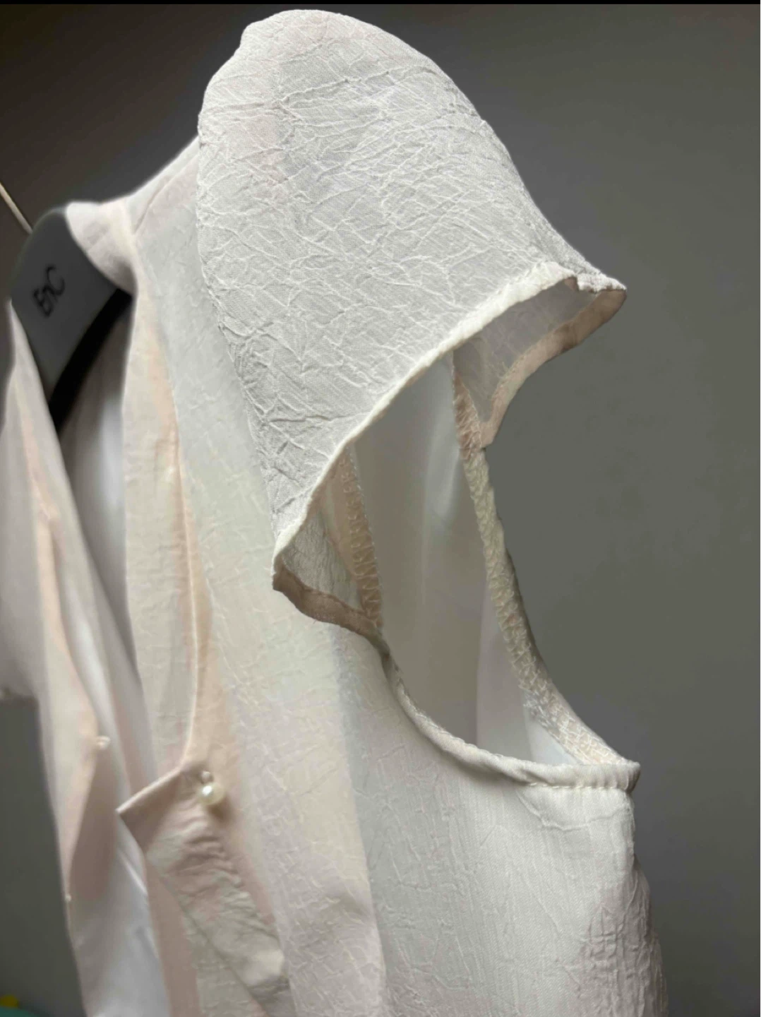 Cream Textured Vest with Pearl Buttons - photo 2