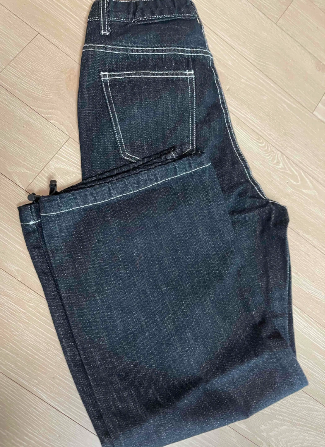 Black Wide-Leg Denim Jeans