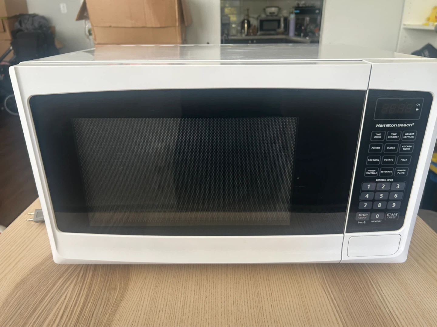 Hamilton Beach 1.1 Cu. Ft. Compact Microwave