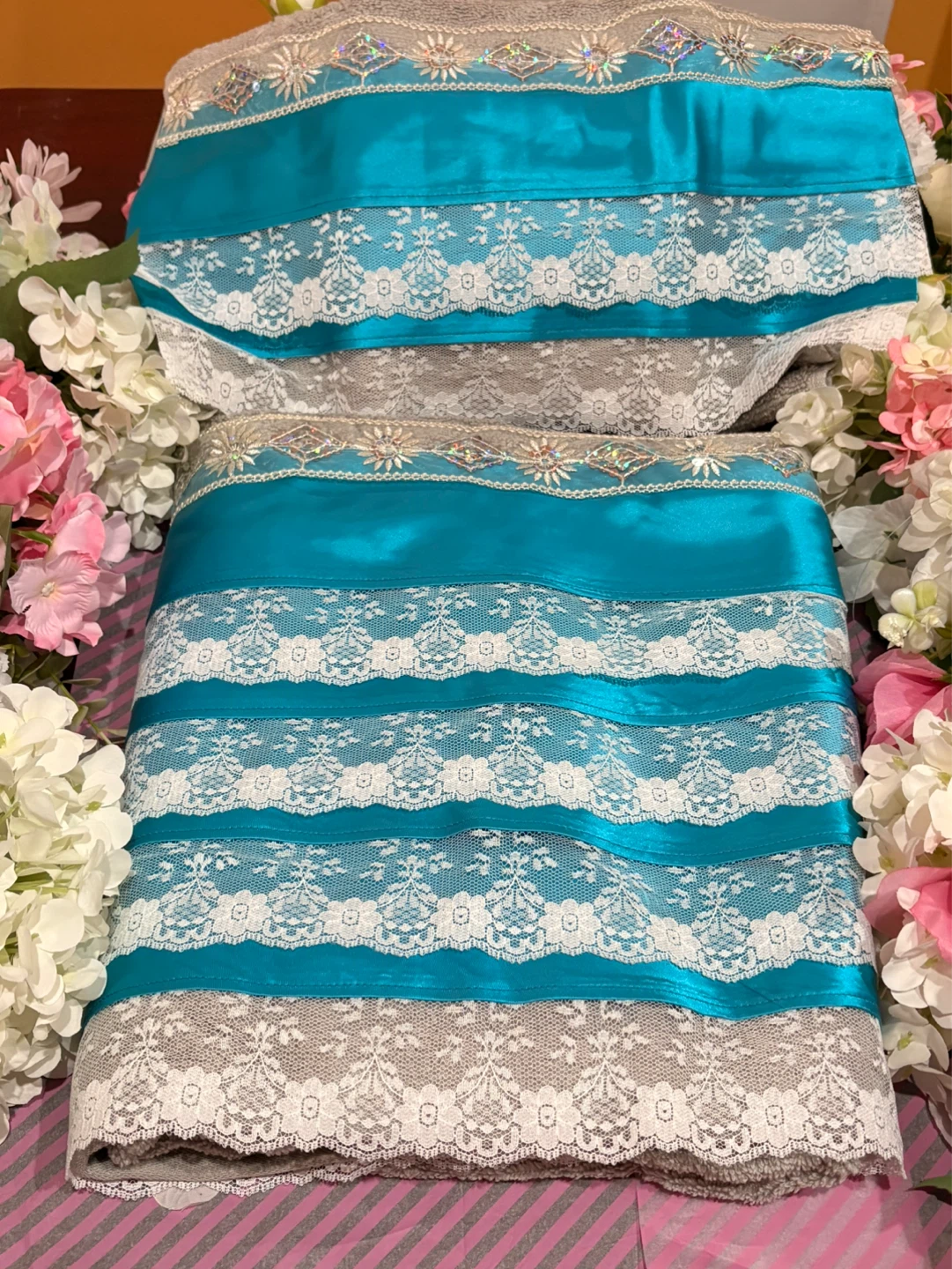 Decorative Teal and White Lace Towel Set - photo 3