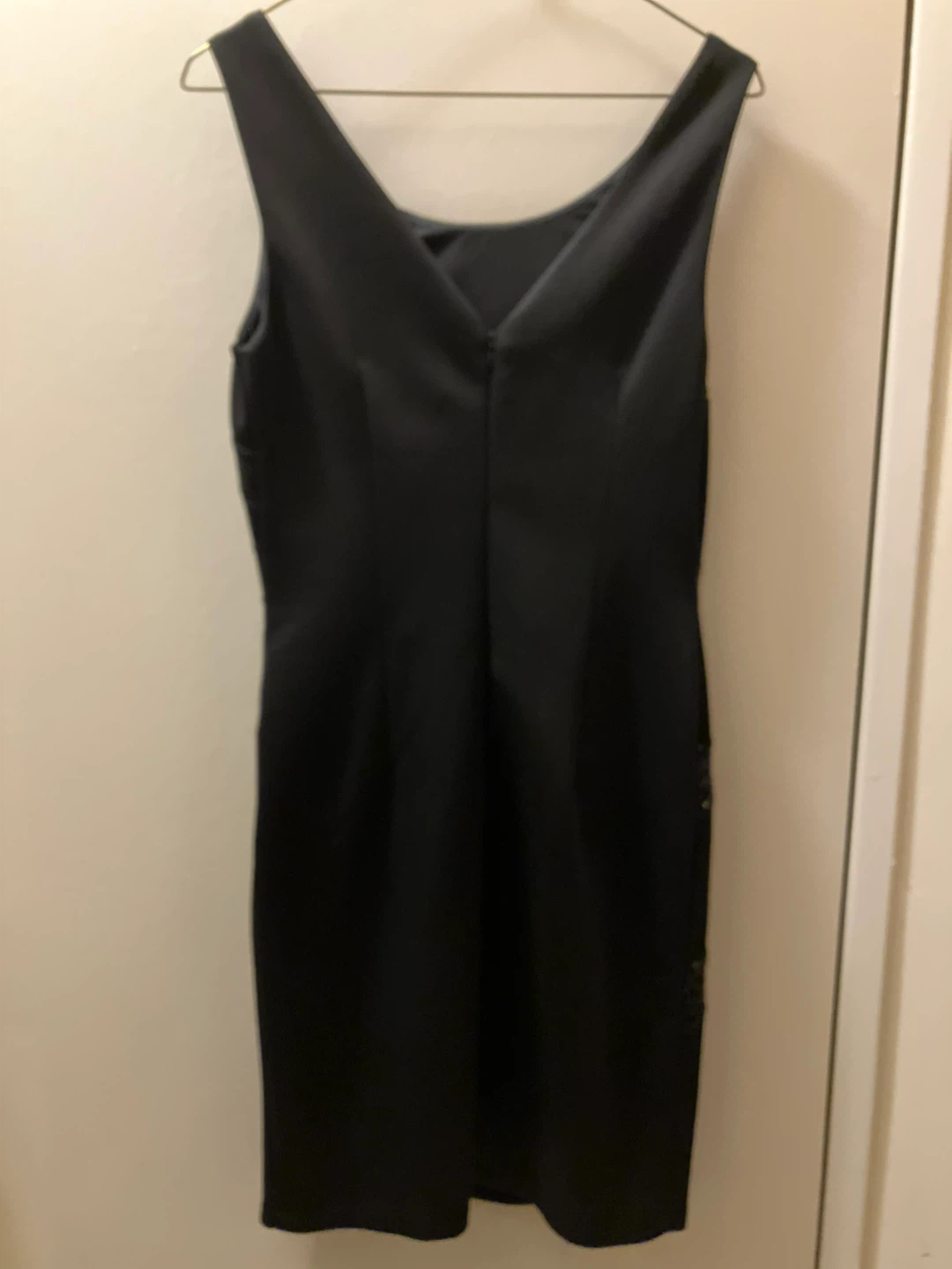 Liz Claiborne Black Sequin Sheath Dress Size S/P - photo 4