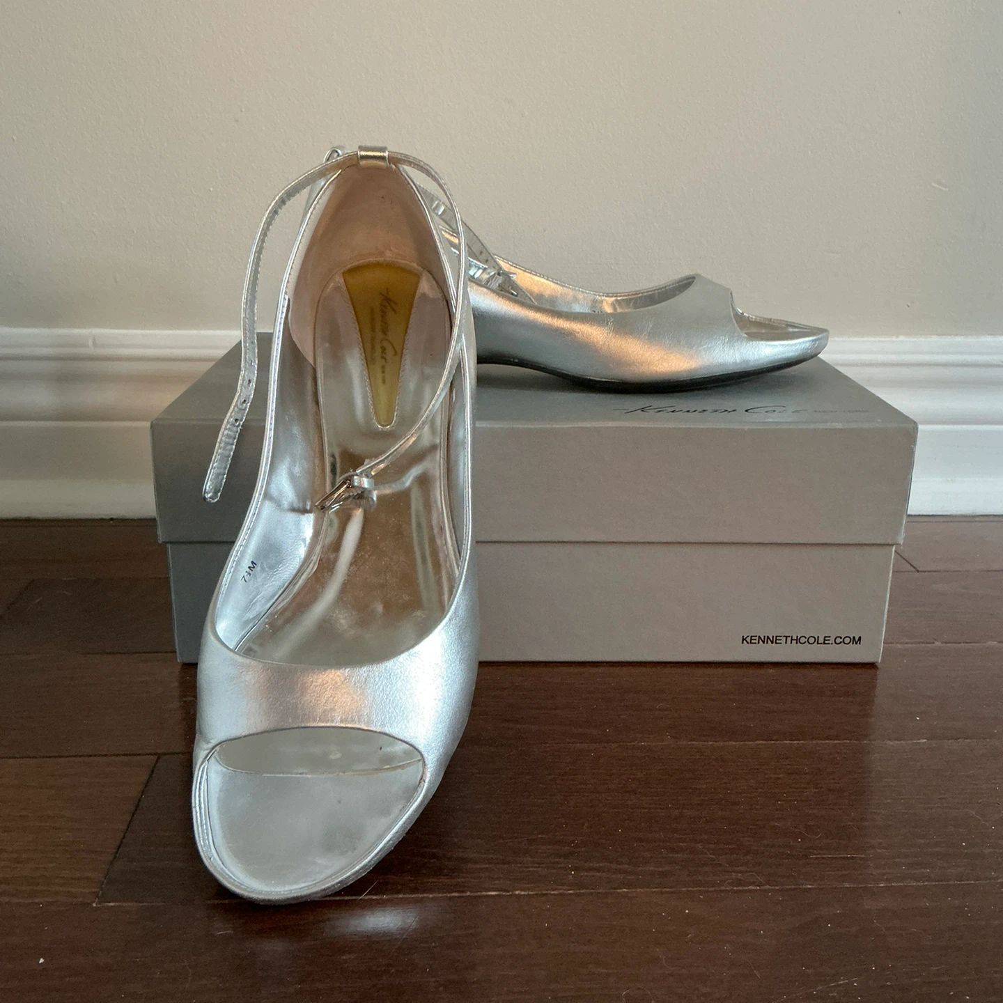 Kenneth Cole Silver Peep-Toe Heels