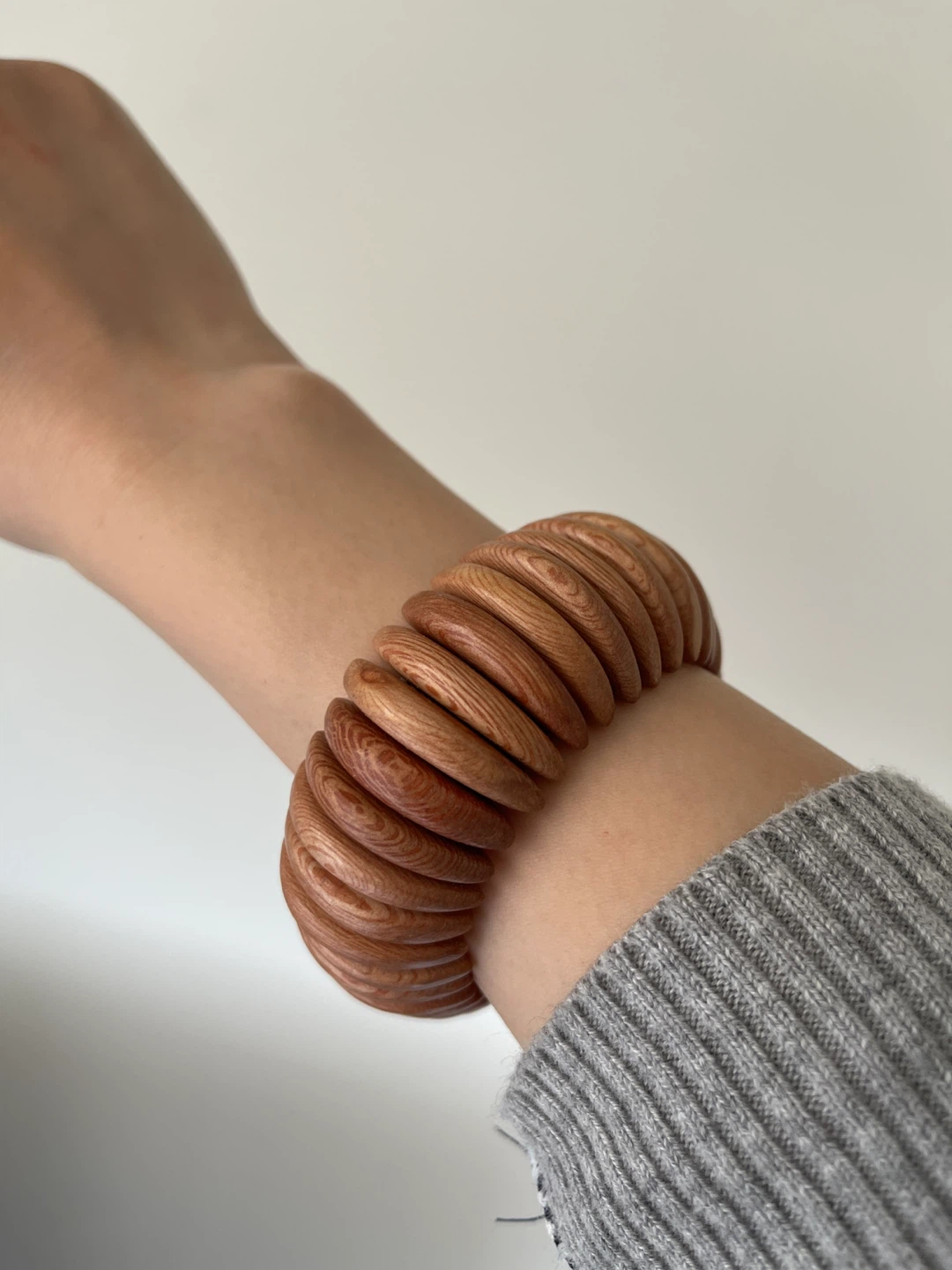 Wooden Beaded Stretch Bracelet - photo 5
