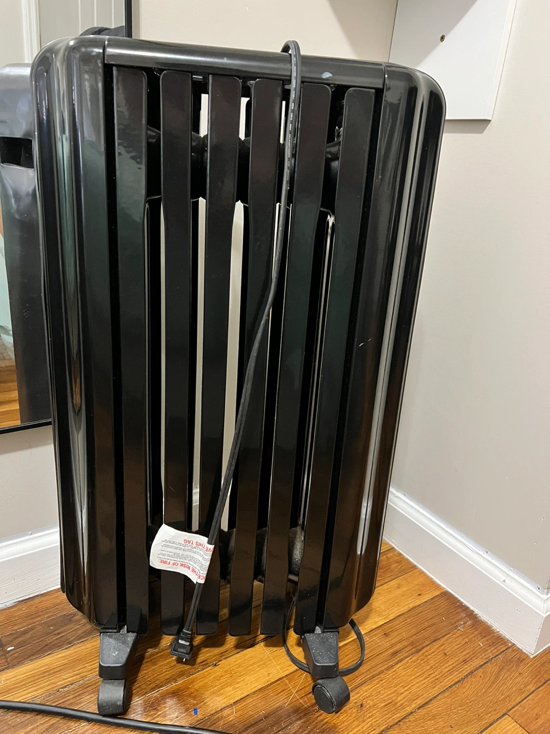 Dreo Black Oil-Filled Radiator Heater(calentador) - photo 2