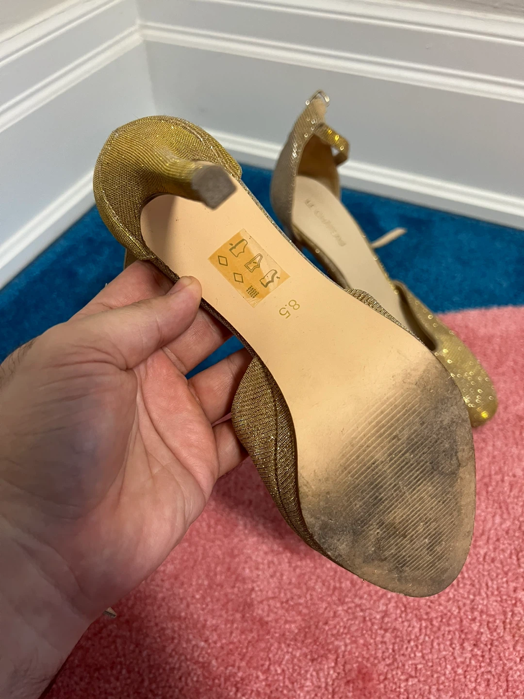Le Château Gold Glitter Heels Size 8.5 - photo 3