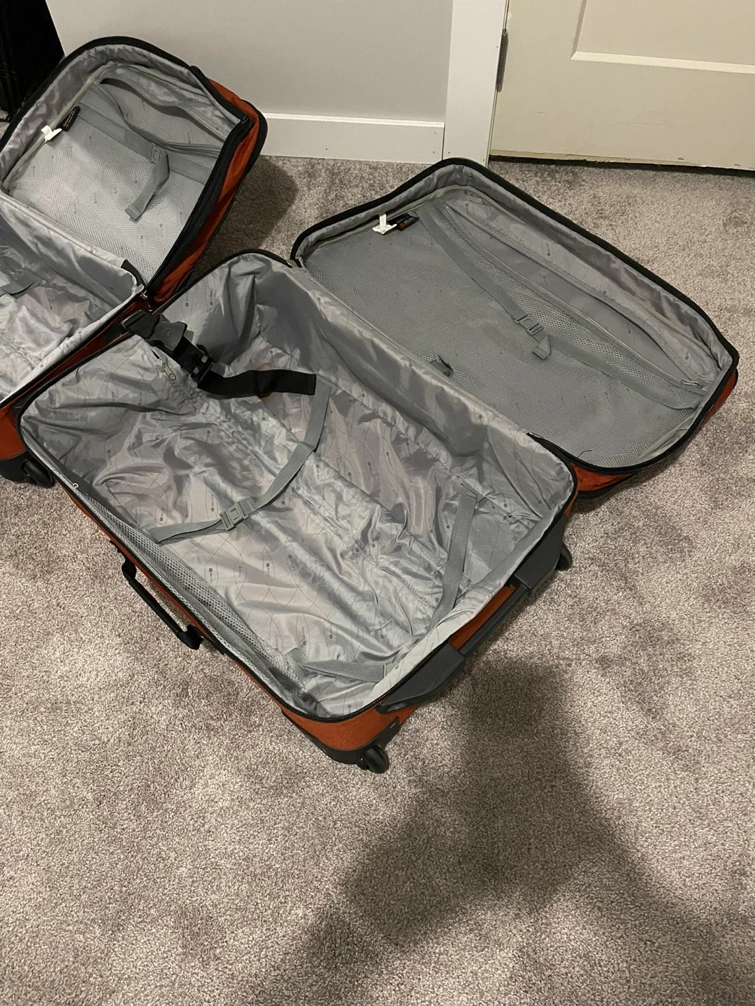 Set of 3 Orange Skyway Luggage - photo 4