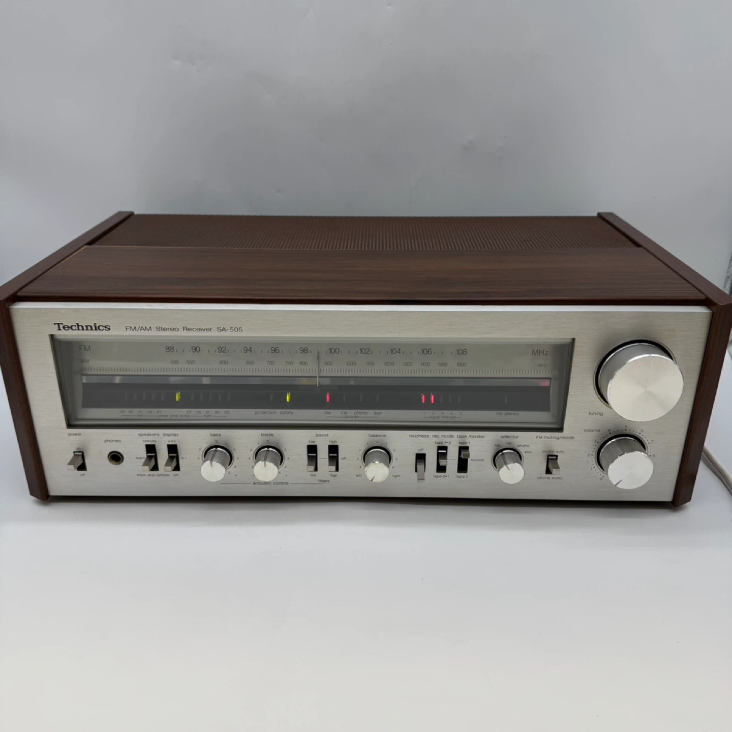 Technics SA-505 Vintage Stereo Receiver AM/FM Wood Case Japan