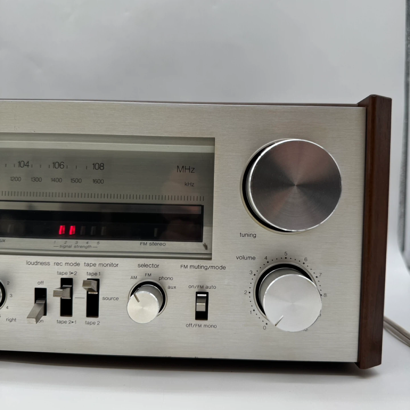 Technics SA-505 Vintage Stereo Receiver AM/FM Wood Case Japan - photo 4