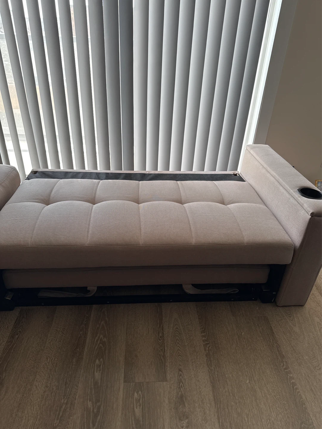 Beige sofa with Cupholder