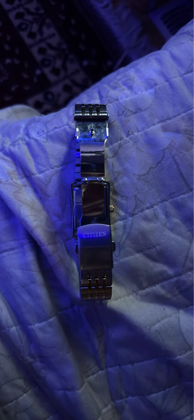 Citizen Rectangular Wristwatch - photo 3