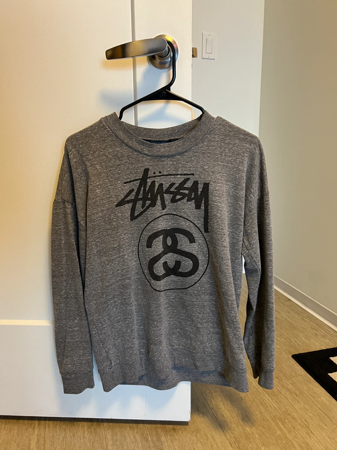 Stüssy Grey Crewneck Long Sleeve