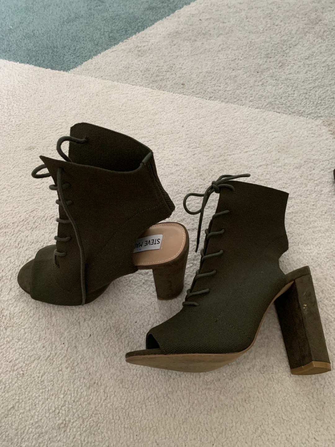 Steve Madden Olive Green Lace-Up Peep-Toe Booties Size 6.5 - photo 2