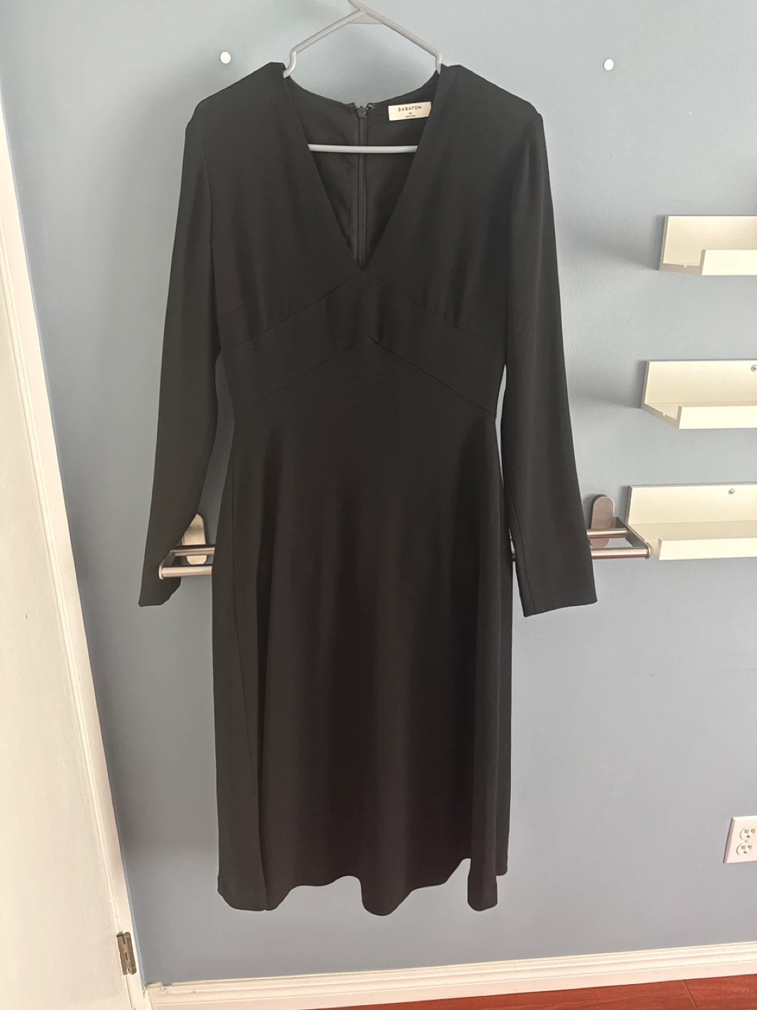 Babaton Black Long Sleeve V-Neck Dress Size 10