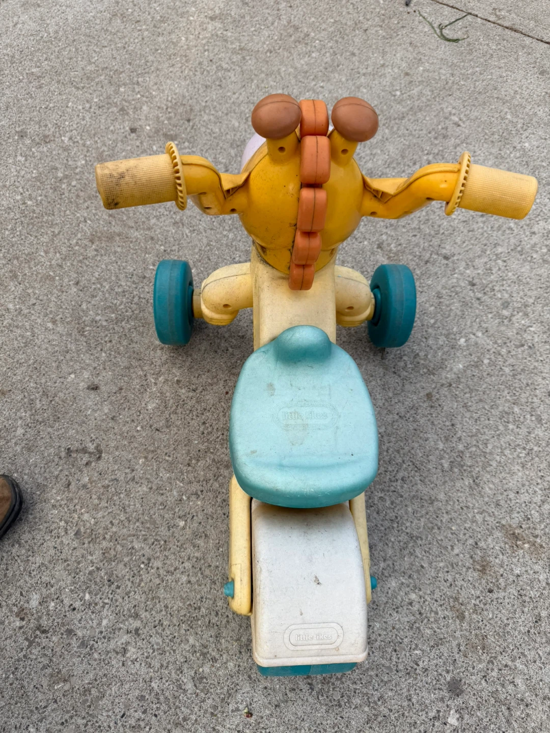 Little Tikes Giraffe Ride-On Trike / Toddler Push Toy - photo 5