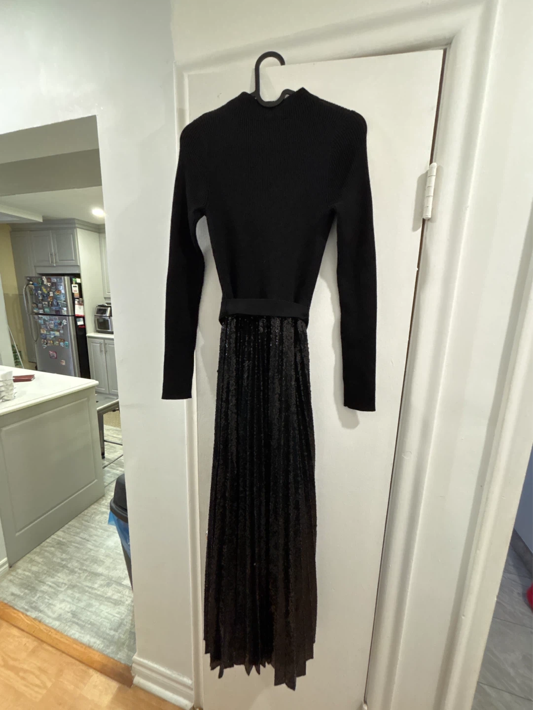 Ever New Melbourne Black Sequin Midi Dress - photo 2